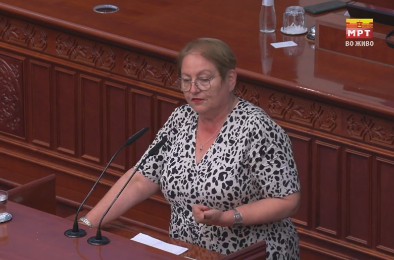 Јаневска: наставниците ги ослободуваме од непотребни административни обврски, ќе имаат повеќе време да посветат на суштината на образовниот процес