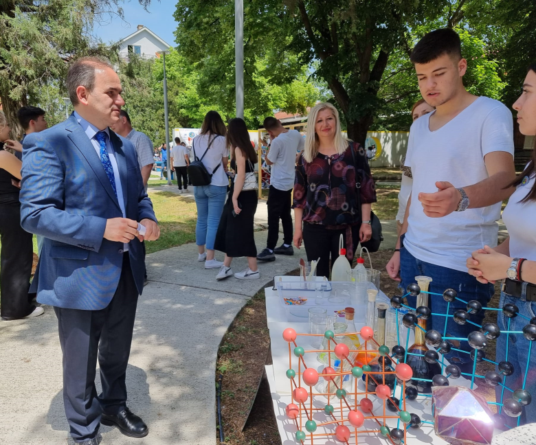 Средните стручни училишта во Струмица и Радовиш ги запознаа идните средношколци со наставните програми и условите за едукација