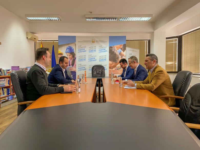 Shaqiri realizoi takim me Shefin e ri të Misionit të OSBE në Shkup, ambasadorin Kilian Wahl