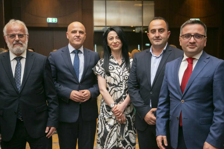 Shaqiri mori pjesë në shënimin e 30-vjetorit të themelimit të Komisionit të Letrave me Vlerë