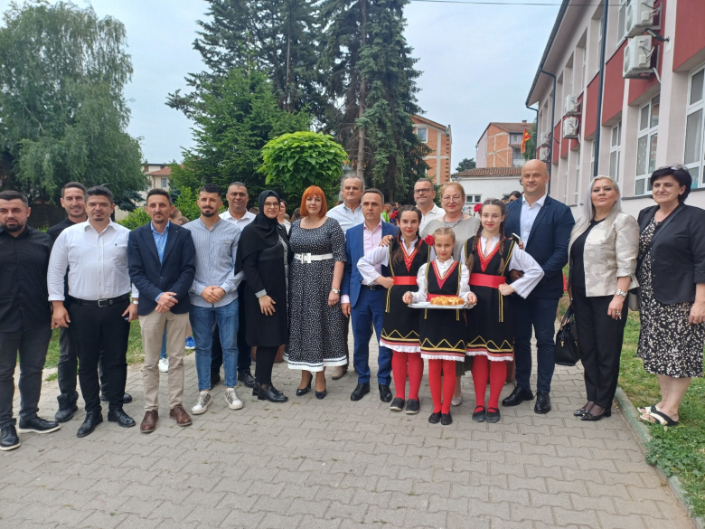 Јаневска во Тетово: сликата за образованието да ја менуваме сите заедно, ќе има многу инвестиции во инфраструктурата 